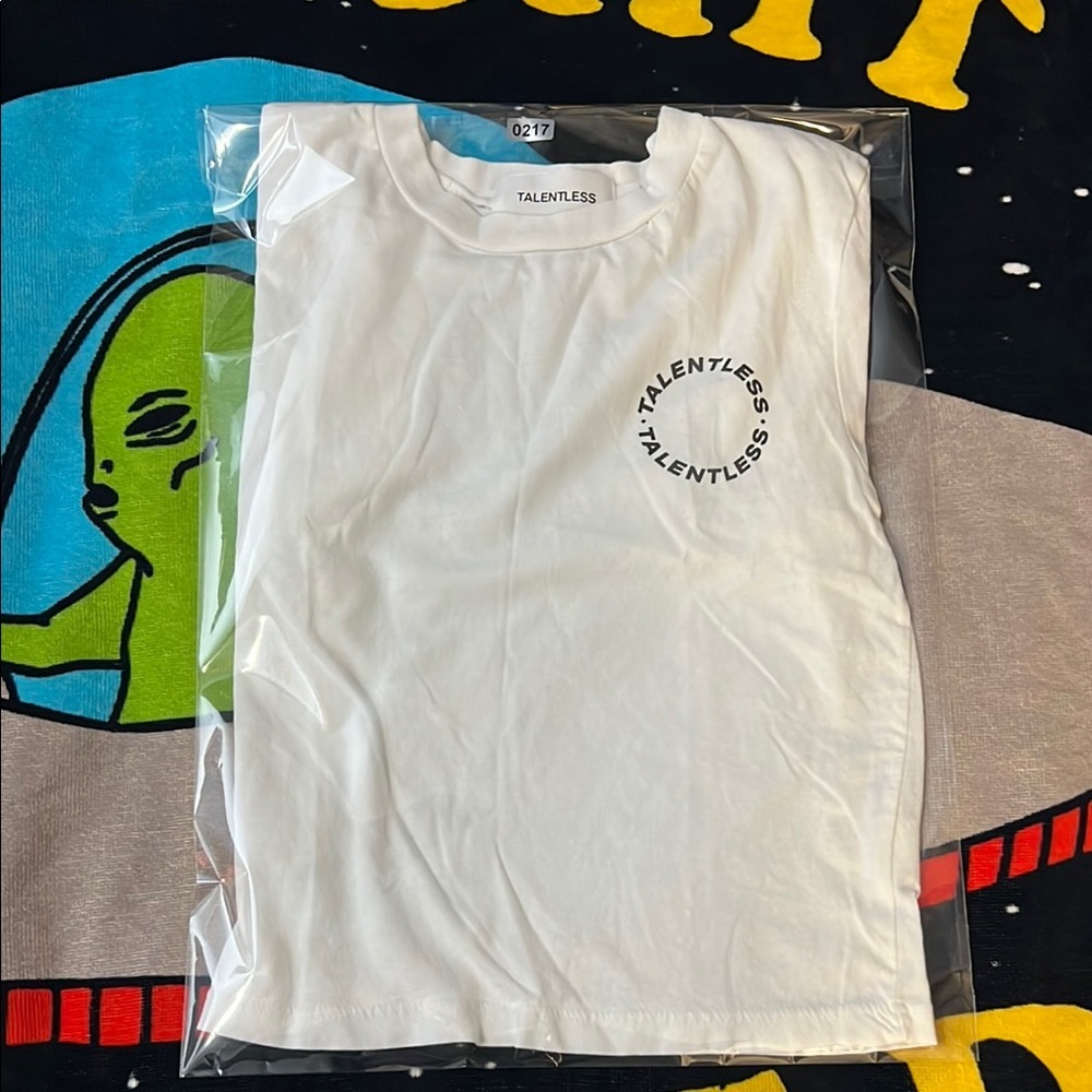 Talentless White Crop Top with Crew Neck and Logo - Picture 10 of 10